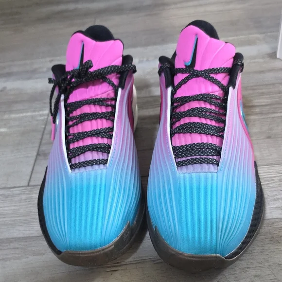 Nike GT Cut 3 Turbo Pink and Blue Shoes - Picture 3 of 4